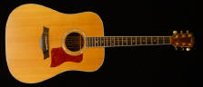 Taylor 814 acoustice guitar